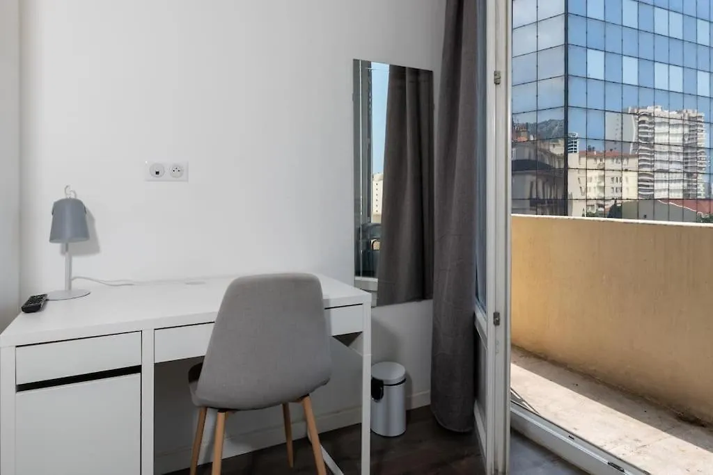 툴롱 #Rubis Du Sud - Wifi - Clim -Parking - Balcon# 아파트 프랑스