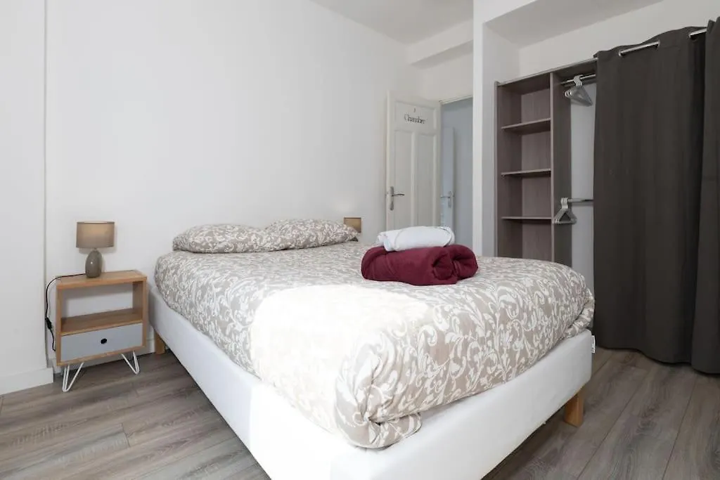 툴롱 #Rubis Du Sud - Wifi - Clim -Parking - Balcon# 아파트
